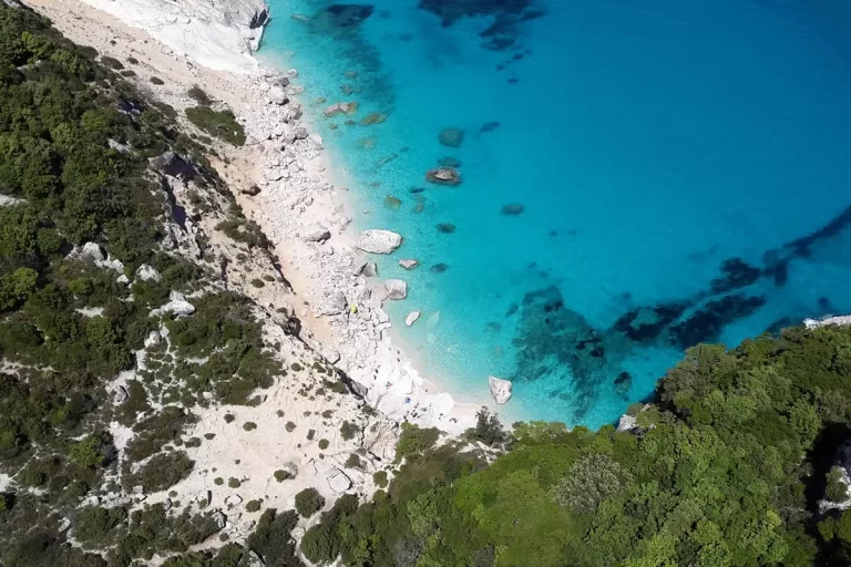 janas country hotel mores in sardegna esperienza le coste